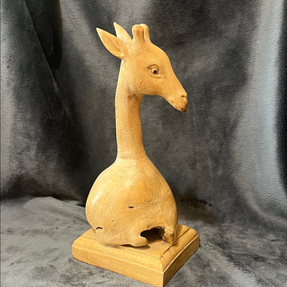 Handcrafted Giraffe Sculpture Gourd giraffe decor home